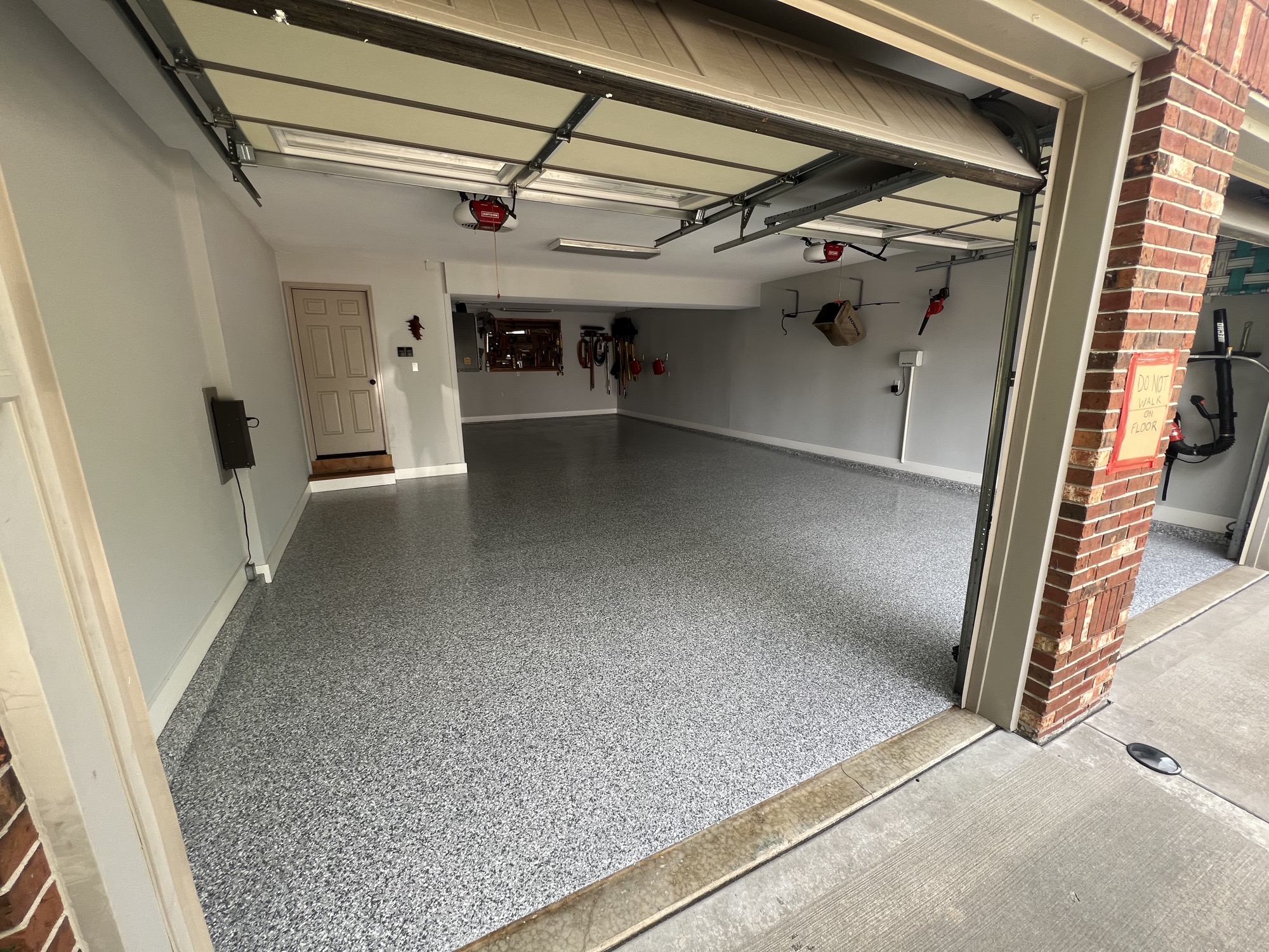 Full flake epoxy garage floor